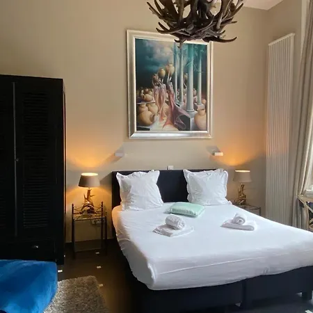 בית הארחה House Of 3*